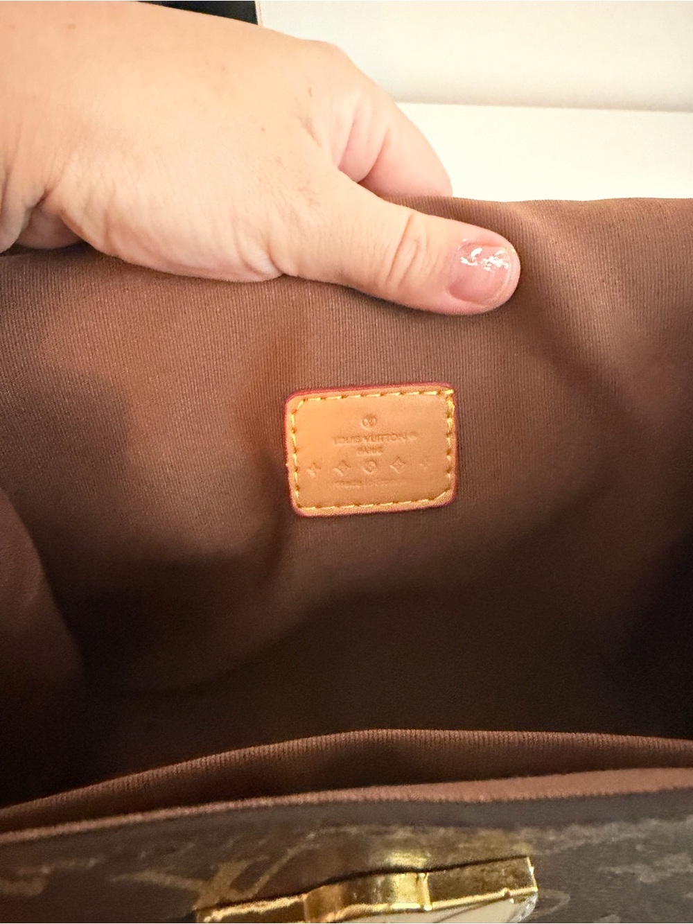 Beautiful brown bag with beautiful strap - Picture 4 of 5